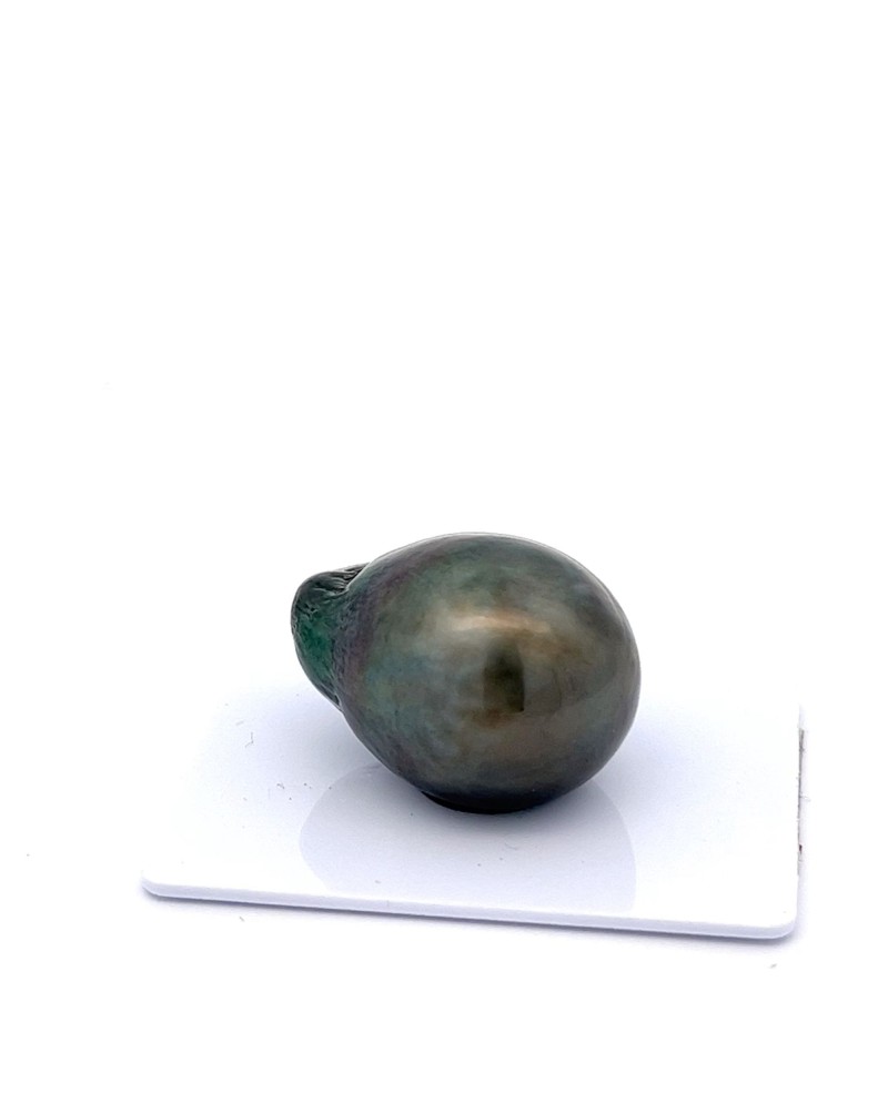 17mm+ fine  grade Tahitian Black pearl, French Polynesia  