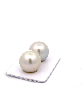 15.73x15.59mm Tahitian Black pearl , origin French Polynesia   , fine  grade