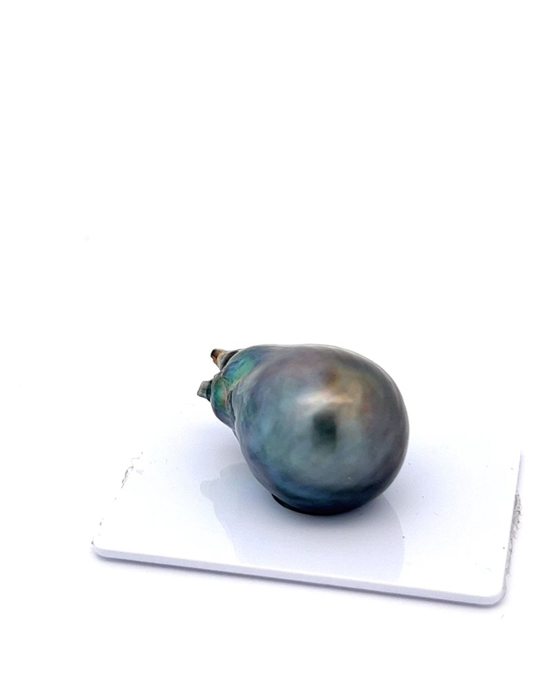 17mm+ fine  grade Tahitian Black pearl, French Polynesia  