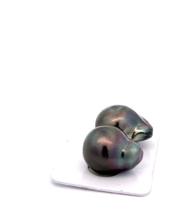 15.08x14.78mm Tahitian Black pearl , origin French Polynesia   , jewel  grade