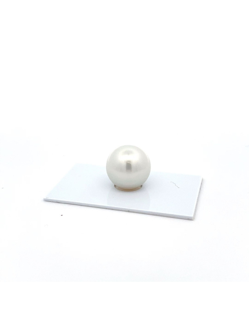 15.75mm South Sea pearl , origin Australia , fine  grade