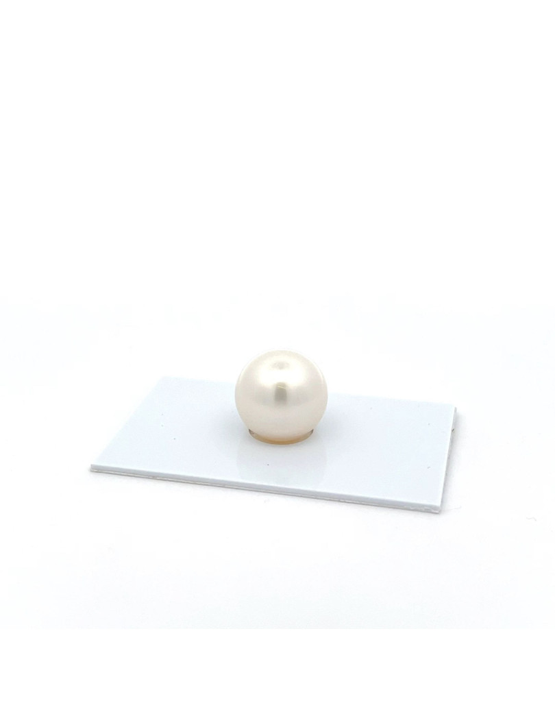 14.15mm South Sea pearl , origin Australia , fine  grade