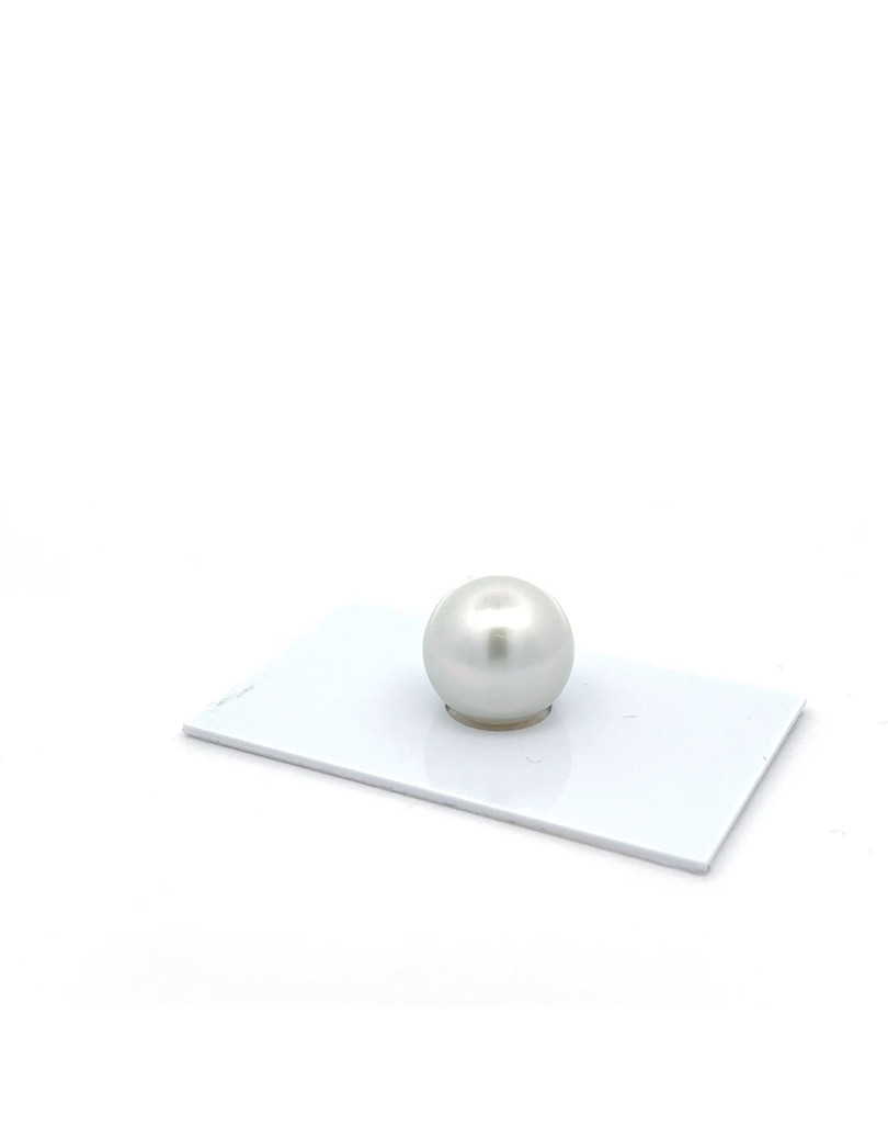 14.02mm South Sea pearl , origin Australia , fine  grade