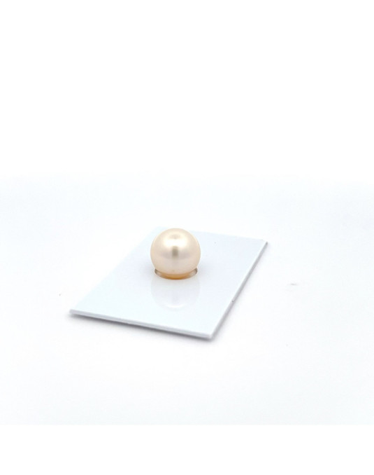 9mm+ fine  grade South Sea pearl, Australia