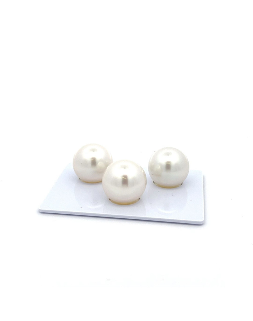 14.1/13.83/13.82mm South Sea pearl , origin Australia , fine  grade