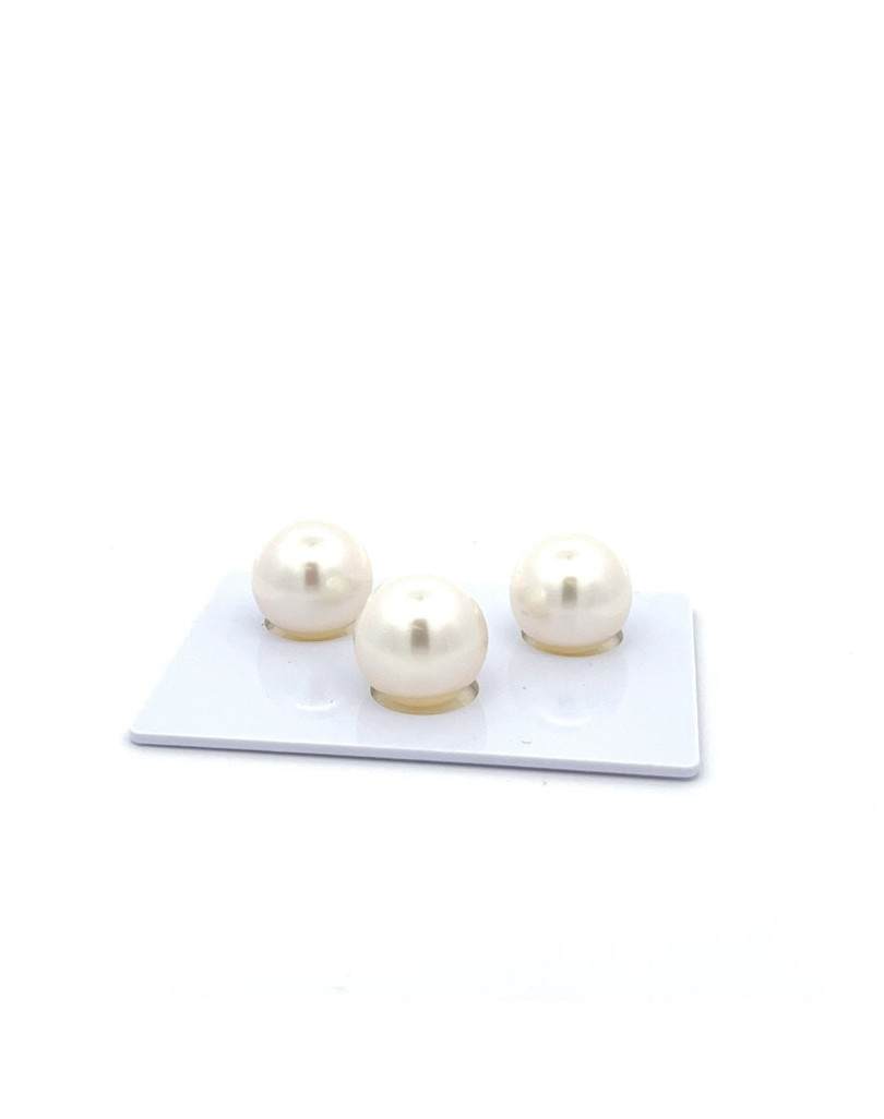 12mm+ fine  grade South Sea pearl, Australia