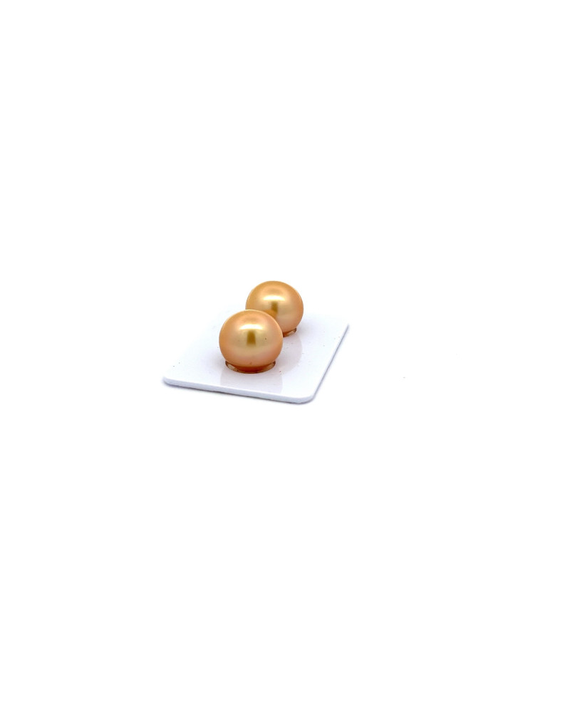 12mm+ fine  grade South Sea pearl, Indonesia