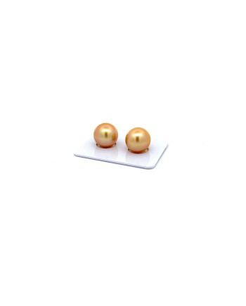 12mm+ fine  grade South Sea pearl, Indonesia