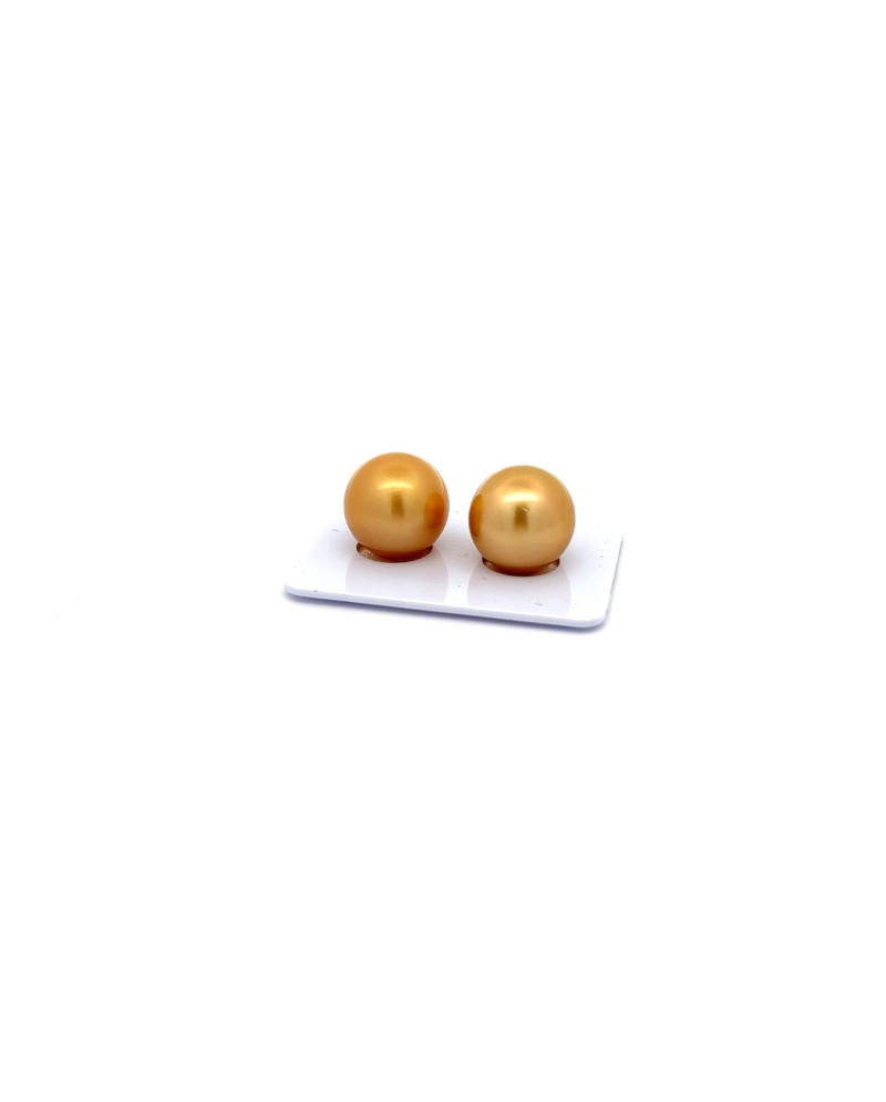 12mm+ fine  grade South Sea pearl, Indonesia