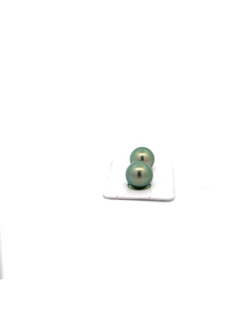12mm+ jewel  grade Tahitian Black pearl, French Polynesia  
