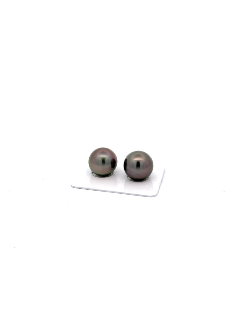 12mm+ fine  grade Tahitian Black pearl, French Polynesia  