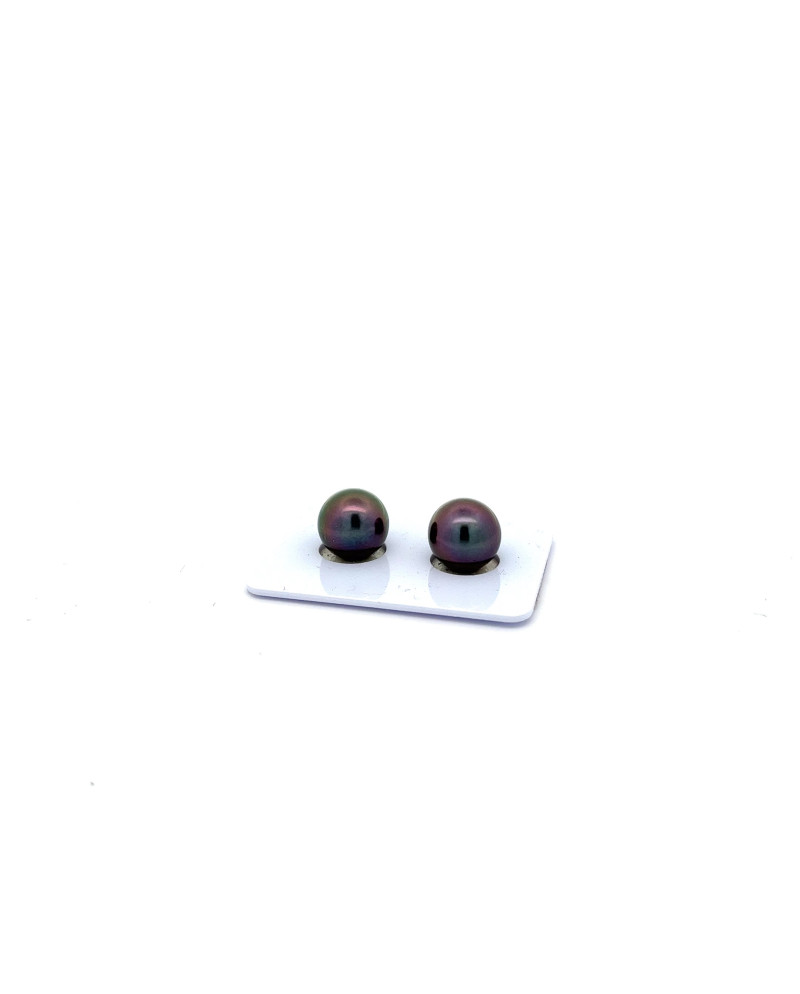 9mm+ jewel  grade Tahitian Black pearl, French Polynesia  