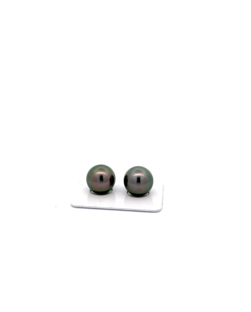 12mm+ fine  grade Tahitian Black pearl, French Polynesia  