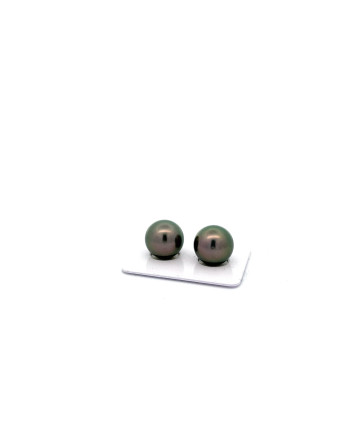 12mm+ fine  grade Tahitian Black pearl, French Polynesia  