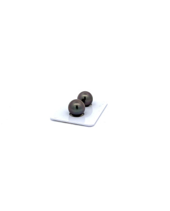 9mm+ jewel  grade Tahitian Black pearl, French Polynesia  