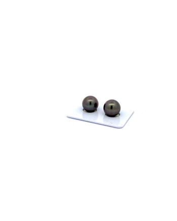 9mm+ jewel  grade Tahitian Black pearl, French Polynesia  