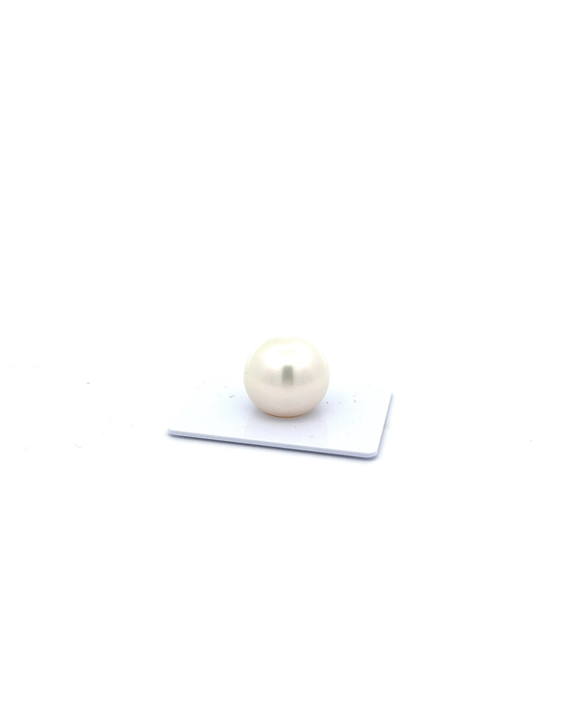 17mm+ fine  grade South Sea pearl, Australia