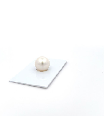 12mm+ fine  grade South Sea pearl, Australia