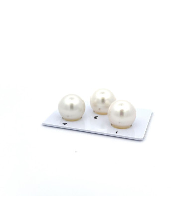 12mm+ fine  grade South Sea pearl, Australia