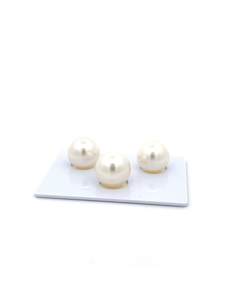 12mm+ fine  grade South Sea pearl, Australia