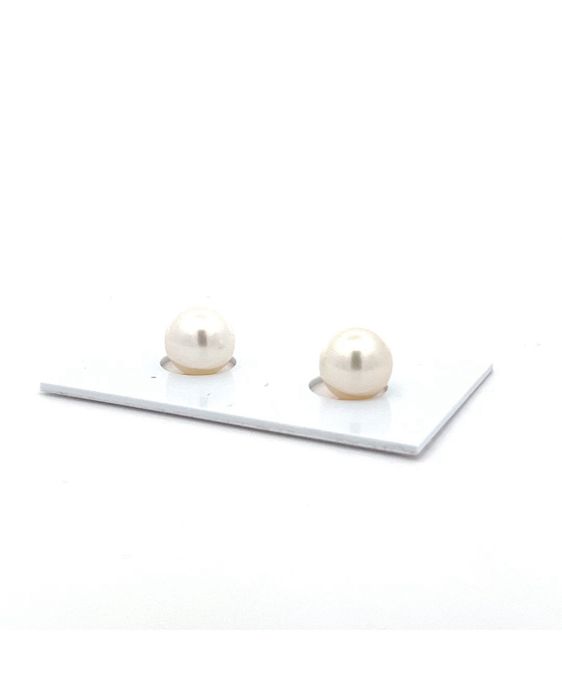 9mm+ fine  grade South Sea pearl, Indonesia