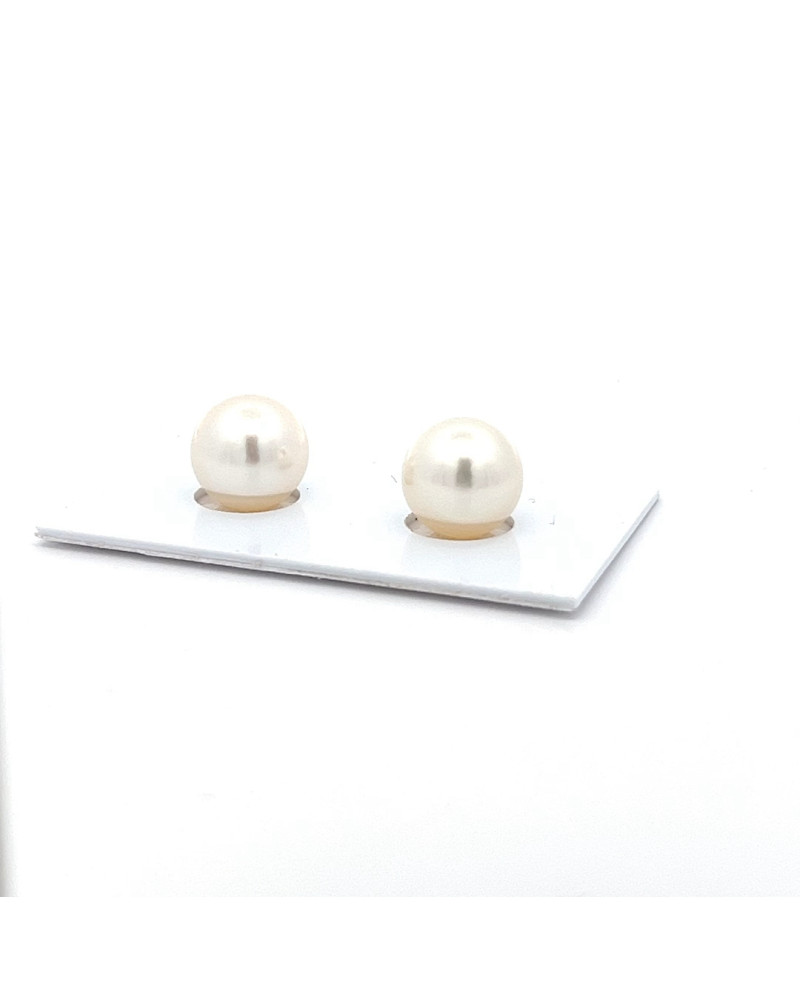9mm+ fine  grade South Sea pearl, Indonesia