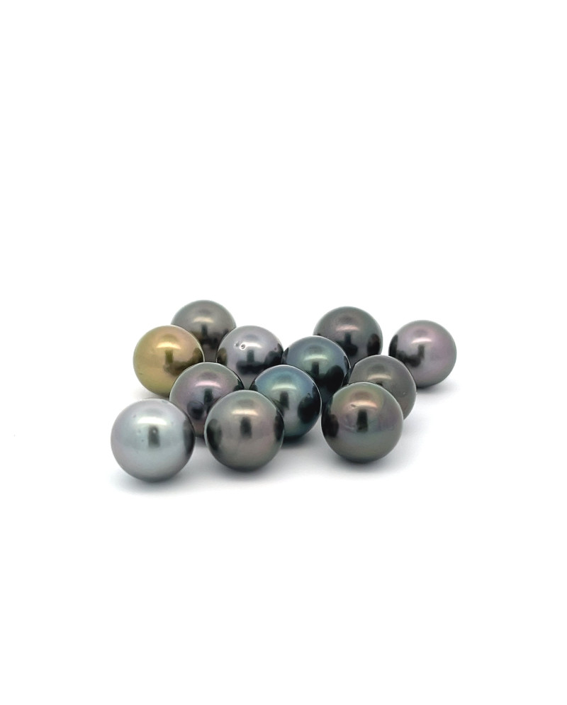 9mm+ jewel  grade Tahitian Black pearl, French Polynesia  