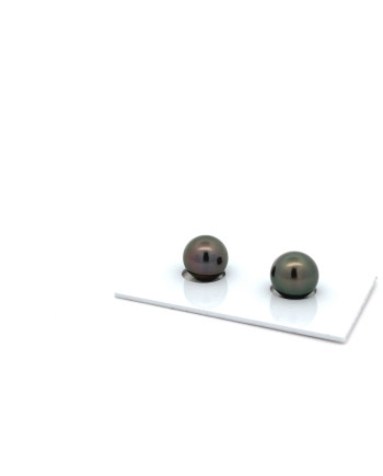 9mm+ fine  grade Tahitian Black pearl, French Polynesia  