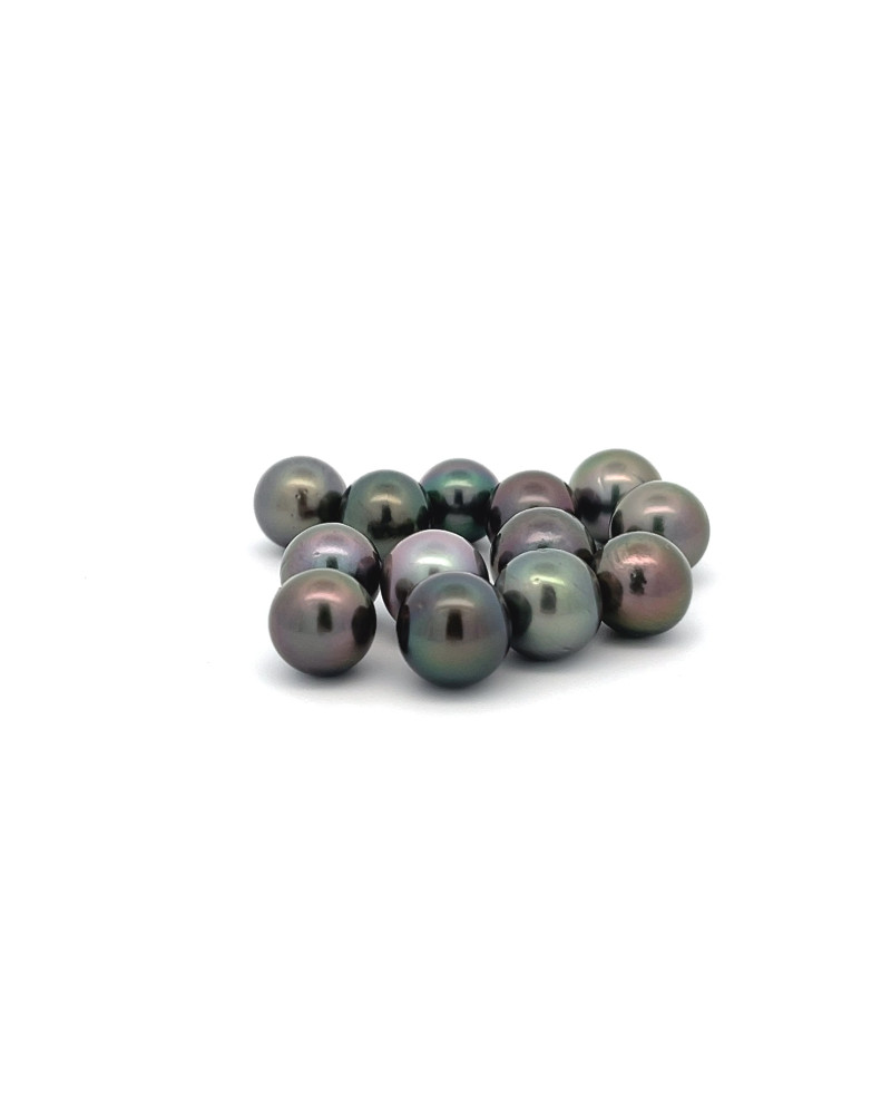 9mm+ jewel  grade Tahitian Black pearl, French Polynesia  
