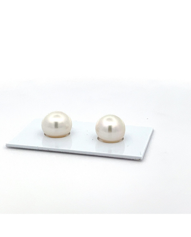 9mm+ fine  grade South Sea pearl, Indonesia