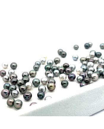 3mm+ gem  grade Tahitian Black pearl, French Polynesia  