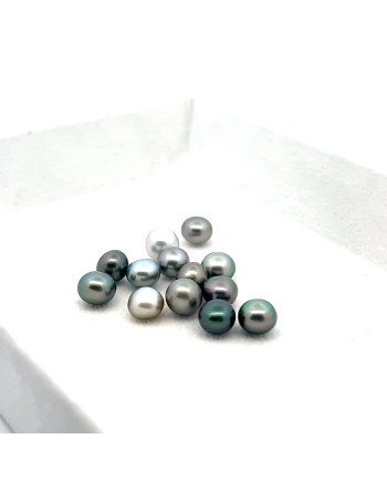 6mm+ gem  grade Tahitian Black pearl, French Polynesia  