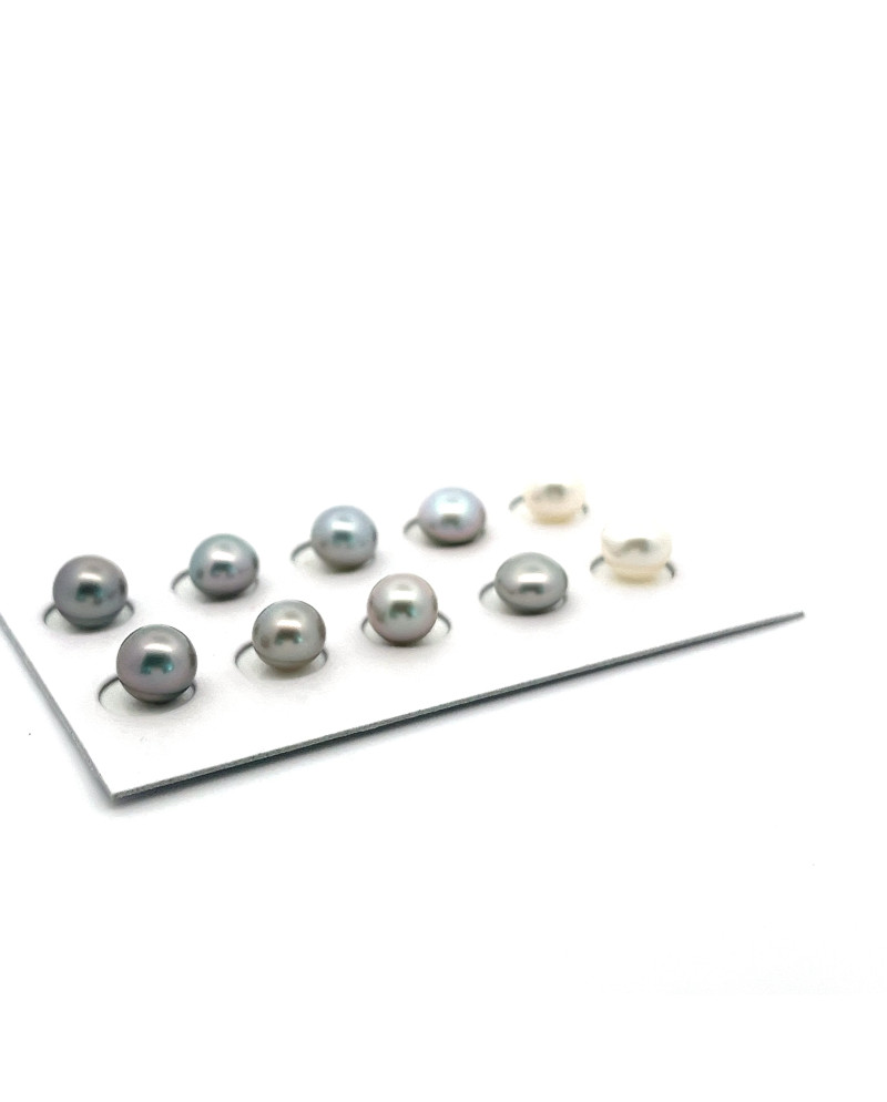 6mm+ gem  grade Tahitian Black pearl, French Polynesia  