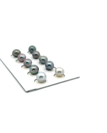 6mm+ gem  grade Tahitian Black pearl, French Polynesia  