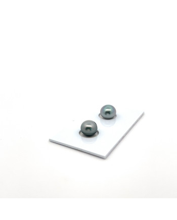 6mm+ gem  grade Tahitian Black pearl, French Polynesia  