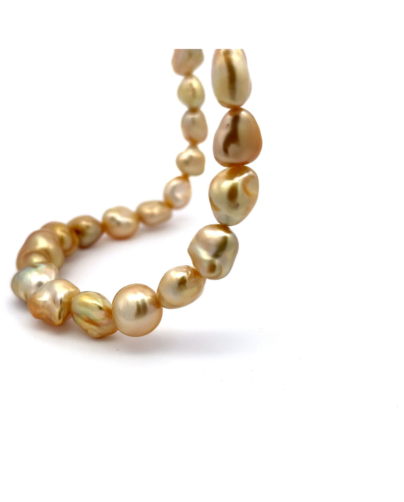 9mm+ fine  grade South Sea pearl, Indonesia