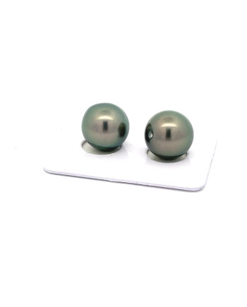 12mm+ fine  grade Tahitian Black pearl, French Polynesia  