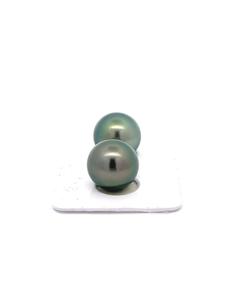 12mm+ fine  grade Tahitian Black pearl, French Polynesia  