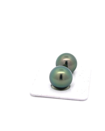 12mm+ fine  grade Tahitian Black pearl, French Polynesia  