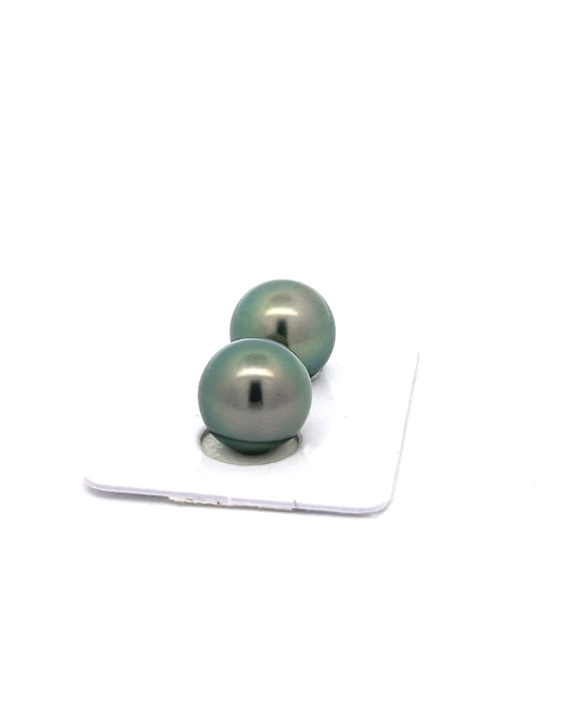 9mm+ fine  grade Tahitian Black pearl, French Polynesia  