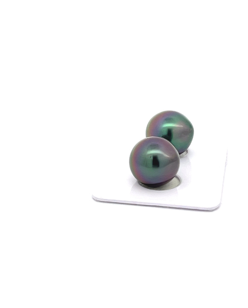 12mm+ fine  grade Tahitian Black pearl, French Polynesia  
