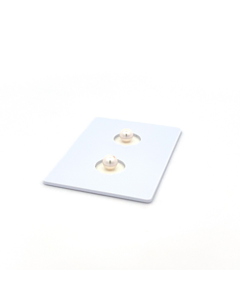 3mm+ fine  grade Akoya pearl, Japan