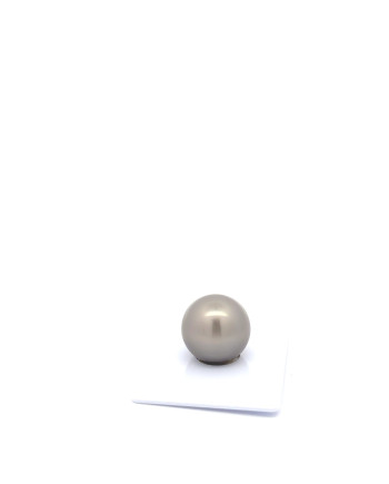 15mm+ gem  grade Tahitian Black pearl, French Polynesia  