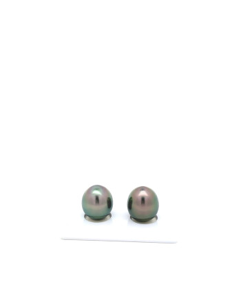 9mm+ gem  grade Tahitian Black pearl, French Polynesia  