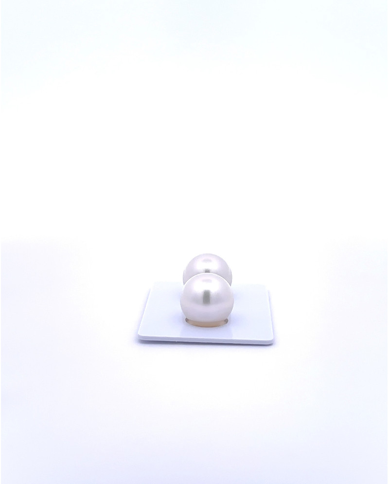 12mm+ gem  grade South Sea pearl, Indonesia