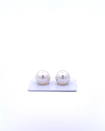 12mm+ gem  grade South Sea pearl, Indonesia