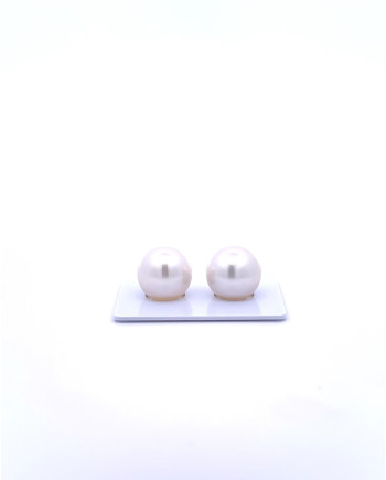 12mm+ fine  grade South Sea pearl, Indonesia