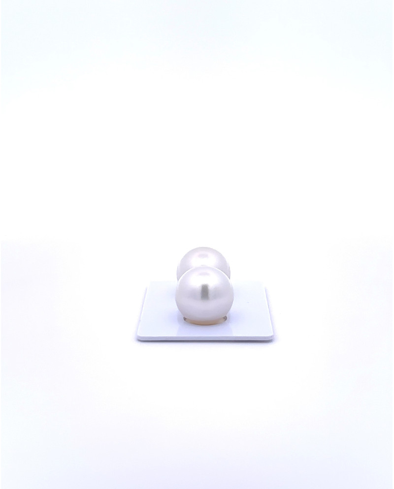 12mm+ fine  grade South Sea pearl, Indonesia