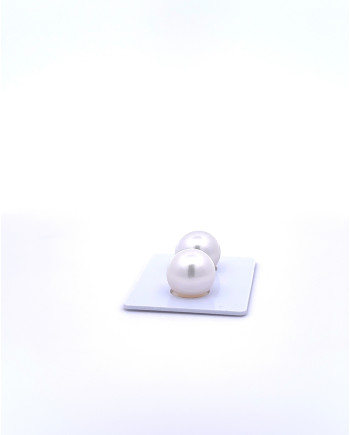 12mm+ fine  grade South Sea pearl, Australia