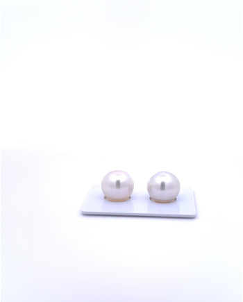 12mm+ gem  grade South Sea pearl, Australia
